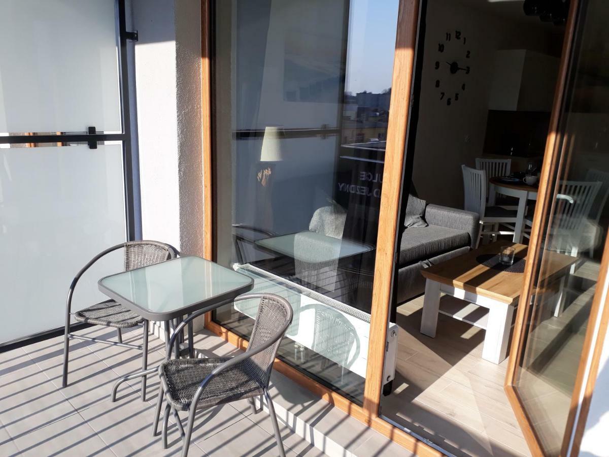 Apartament Oliwka Z Prywatnym Miejscem Postojowym コウォブジェク エクステリア 写真