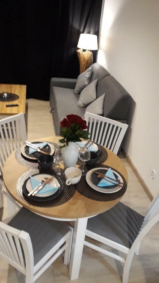 Apartament Oliwka Z Prywatnym Miejscem Postojowym コウォブジェク エクステリア 写真