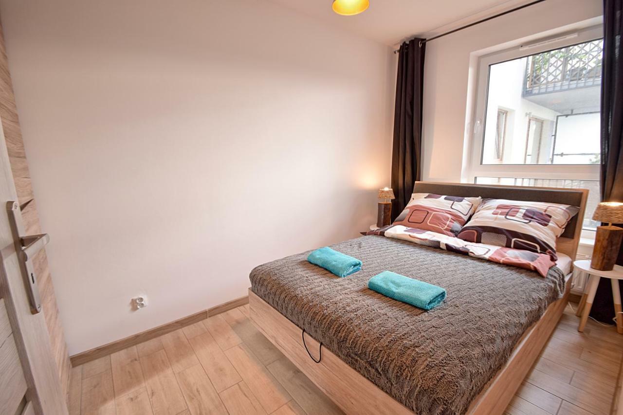 Apartament Oliwka Z Prywatnym Miejscem Postojowym コウォブジェク エクステリア 写真